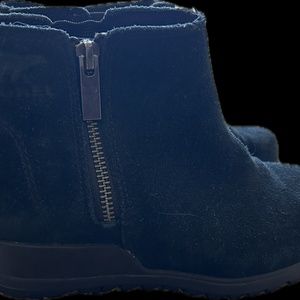 Sorel Evie zip bootie
